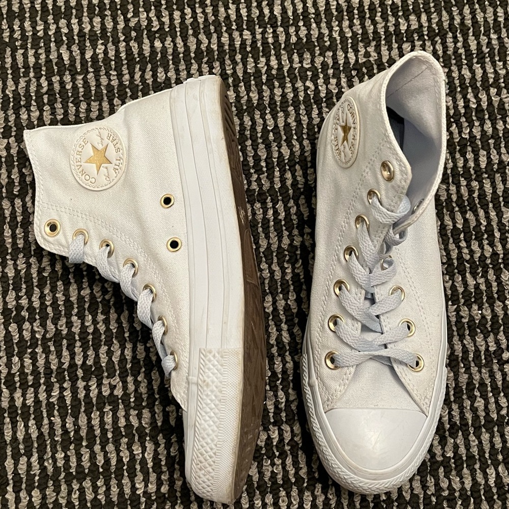 High top converse baby blue